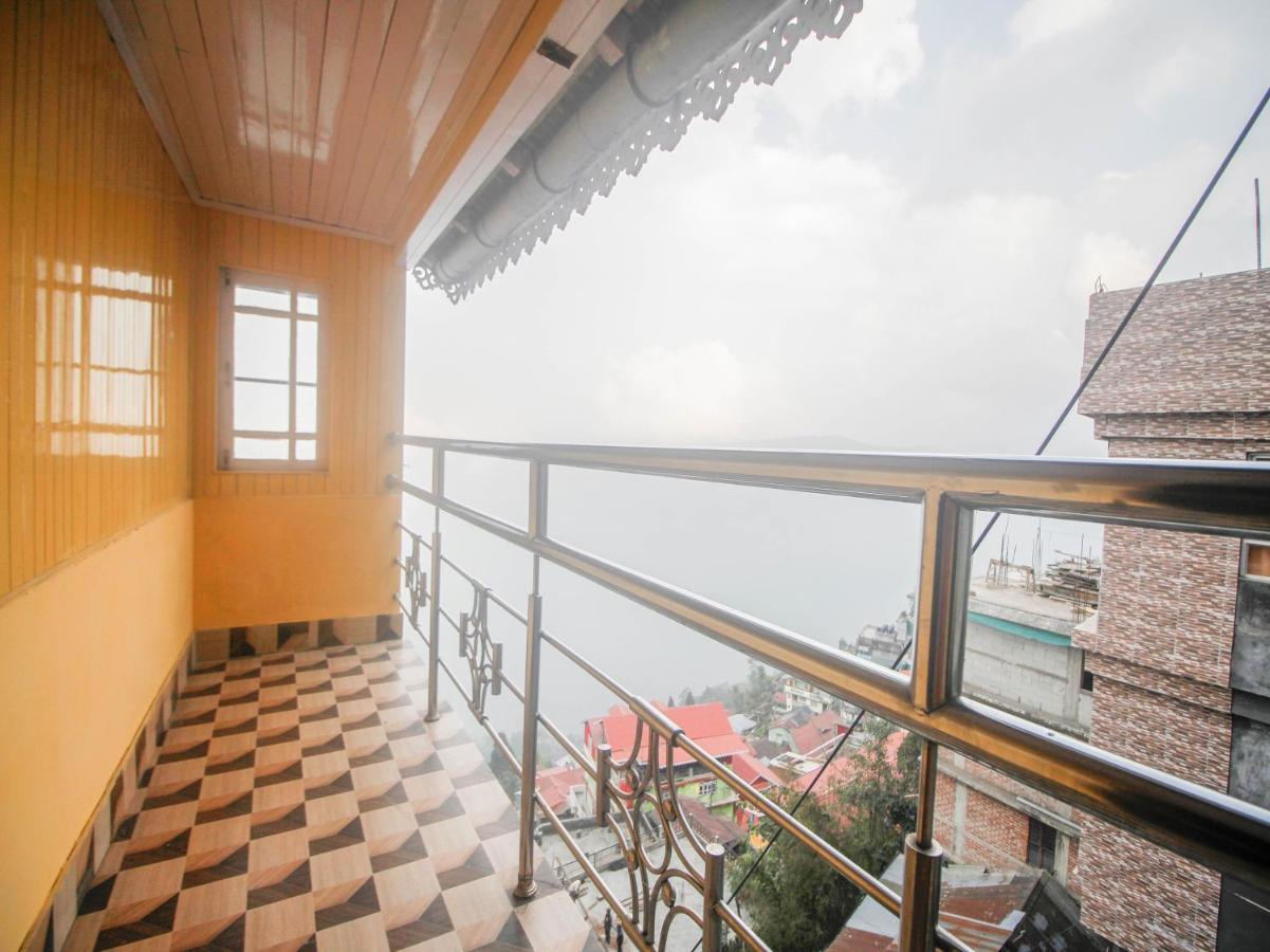 Oyo 79616 Hotel Mayur Dardzsiling Kültér fotó